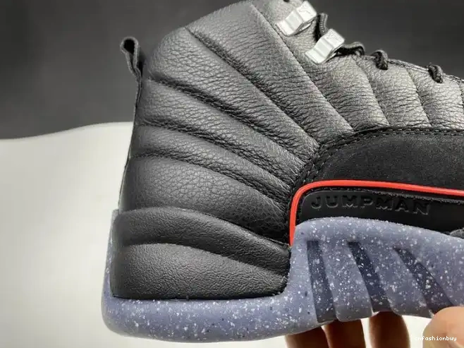 DC1062-006 Black Air Utility Jordan 12 0606